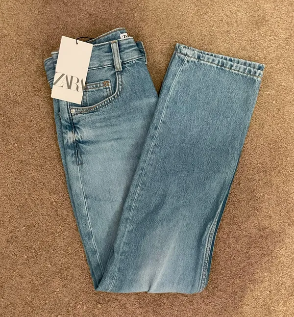 Jeans - Image 2