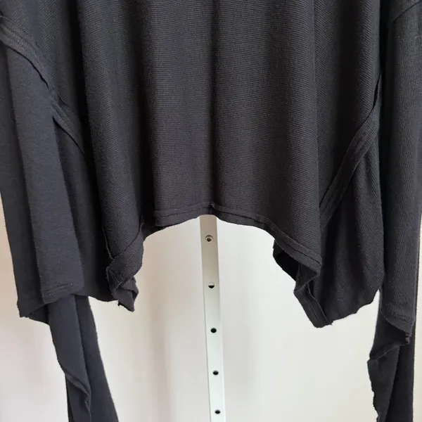 Free People We The Free Relaxed Witchy Slouchy Lagenlook Cowl Neck Top XS Black - Image 5
