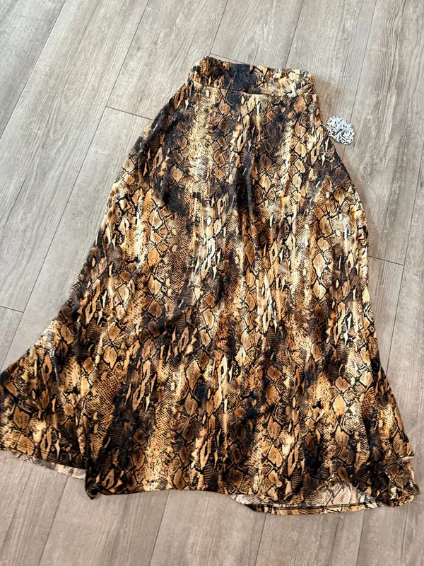 Snake-Print Maxi Skirt in Brown - Image 3