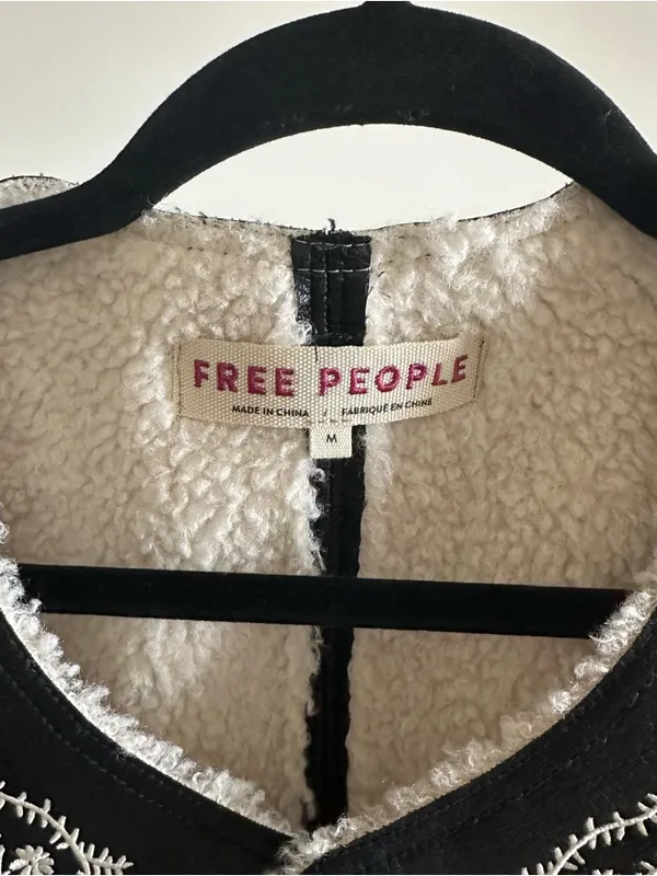 NWT Free People Travelers Reversible Black Leather Vest - Image 7