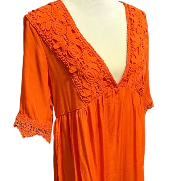 Embroidered V- neck mini dress orange with crochet lace hem sleeves - Image 4