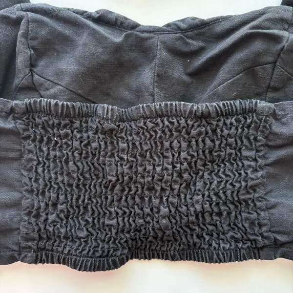 Reformation women’s size 0 Black Halter Crop‎ Top - Image 6