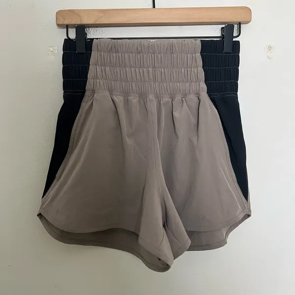 Abercrombie Athletics NWT YPB- Motion Tek Shorts Tan Size XS - Image 4