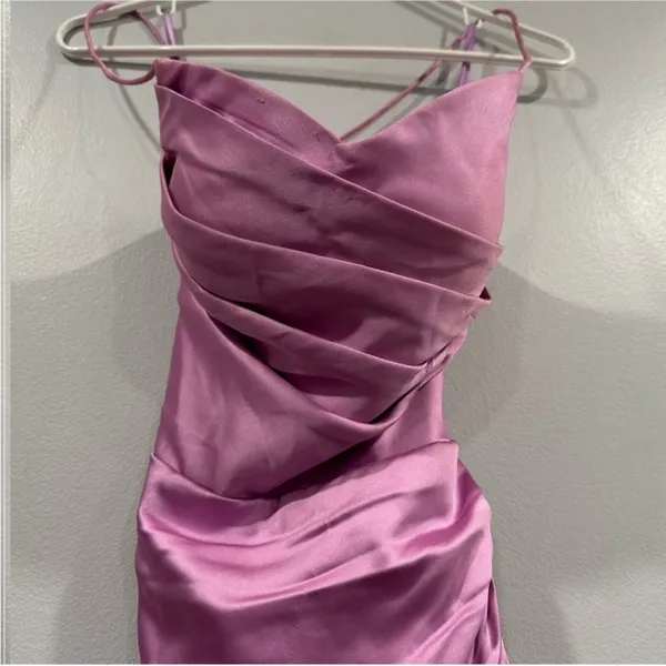 Ashley Lauren Spaghetti Strap Ruched Dress Style 11162 Lilac size 0 - Image 6