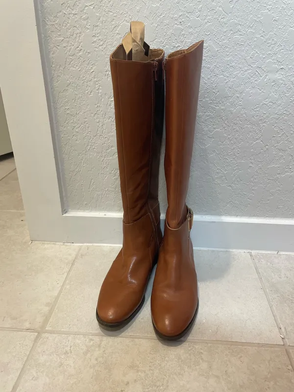 Light Brown Leather Knee High Boots Size 8.5 - Image 2