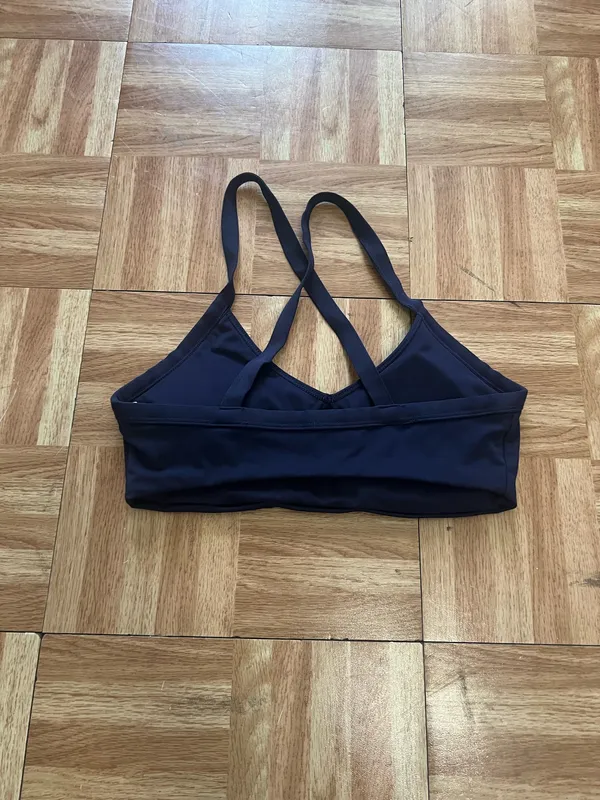 SHEIN sports bra - Image 2