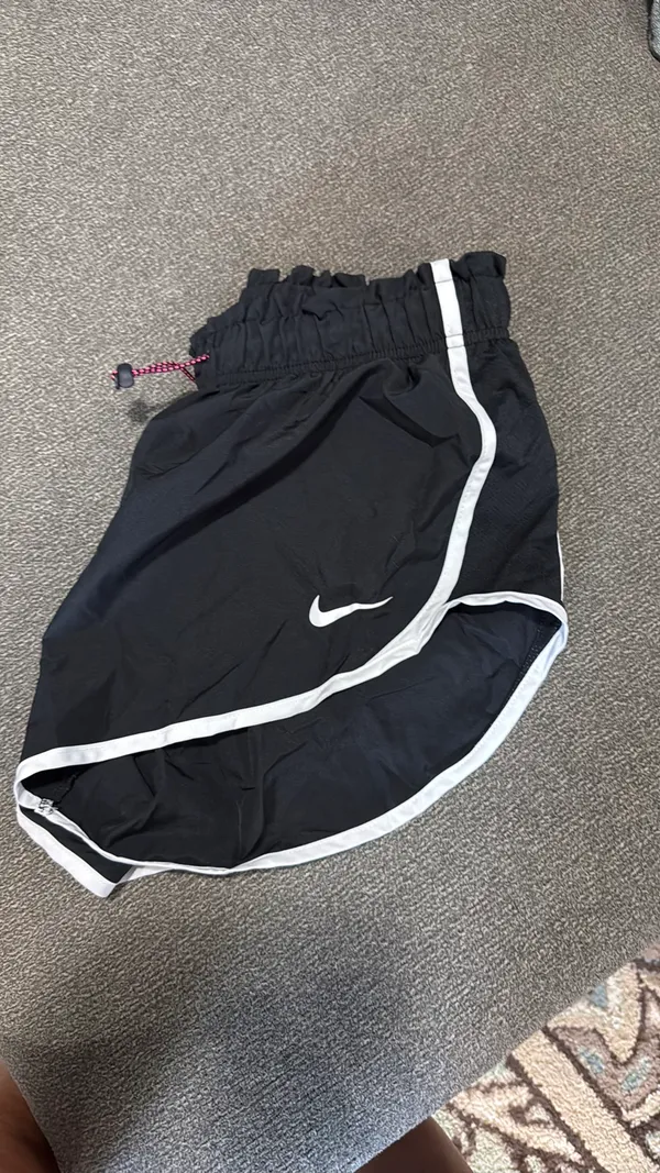 Nike Dri-Fit Shorts Women’s - Image 4