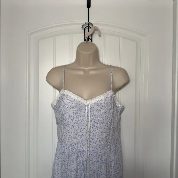 Trixxi Blue White Ditsy Floral Large Tiered Spaghetti Strap Dress Cottagecore - Image 6