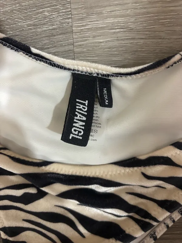 Triangl Bikini Set - Image 2