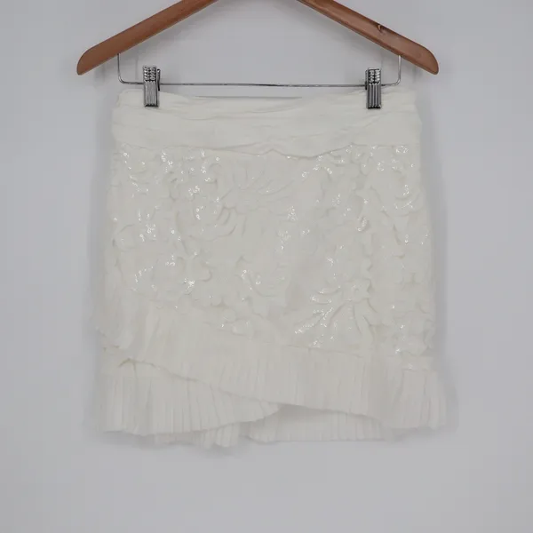 Naked Wardrobe The Statement White Sequin Floral Ruffle Mini Skirt Size M - Image 2