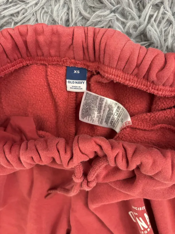 Old Navy Red Sweatpants - Image 6