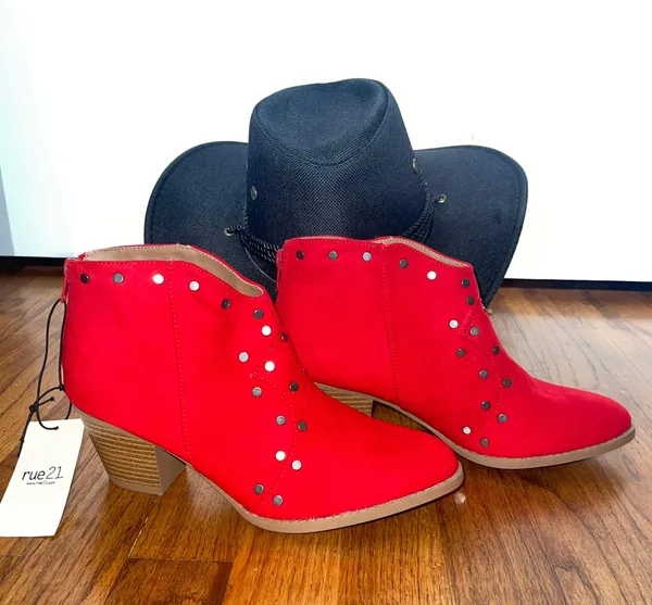 Rue 21 Red Western Studded Booties Size 6 - Image 3