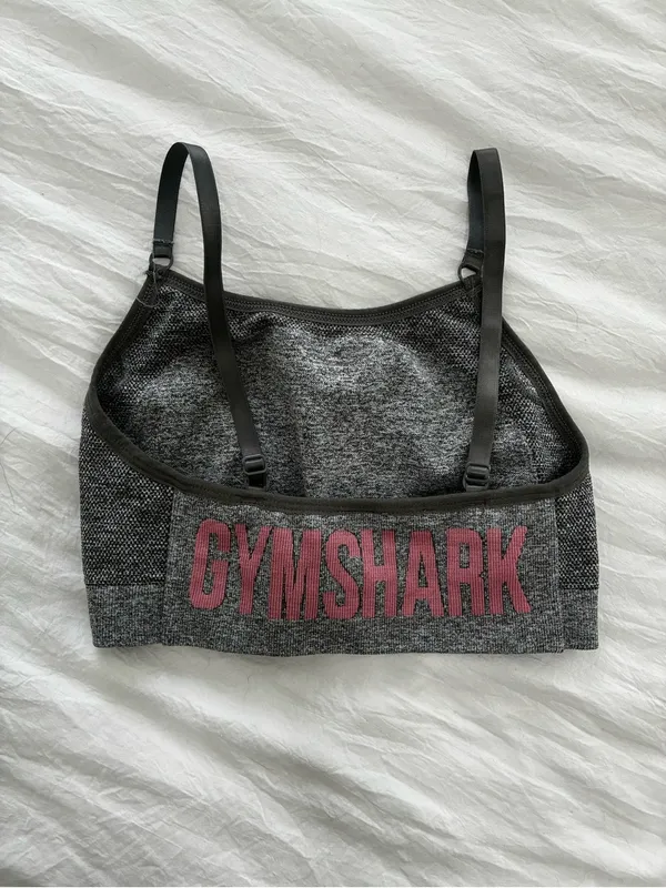 Gymshark Gray & Black Seamless Adjustable-Strap Sports Bralette with Pink Logo - Image 2