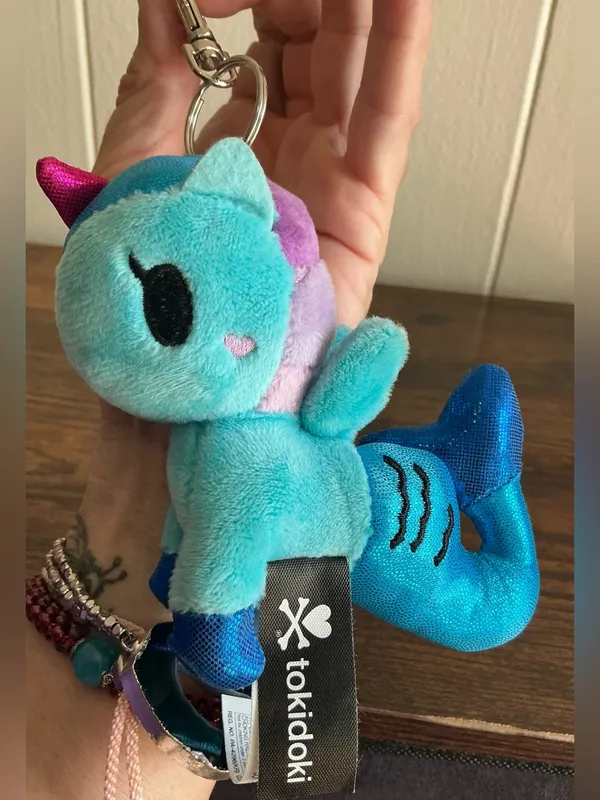 A Rare HTF Tokidoki Mermicorno Sailor plush clip-on keychain Keyring - Image 4