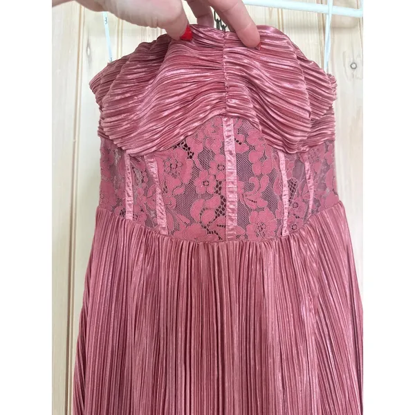 NWT Lulus Desme Rose Pink Satin Plisse Strapless Maxi Dress Holiday Party Size M - Image 4
