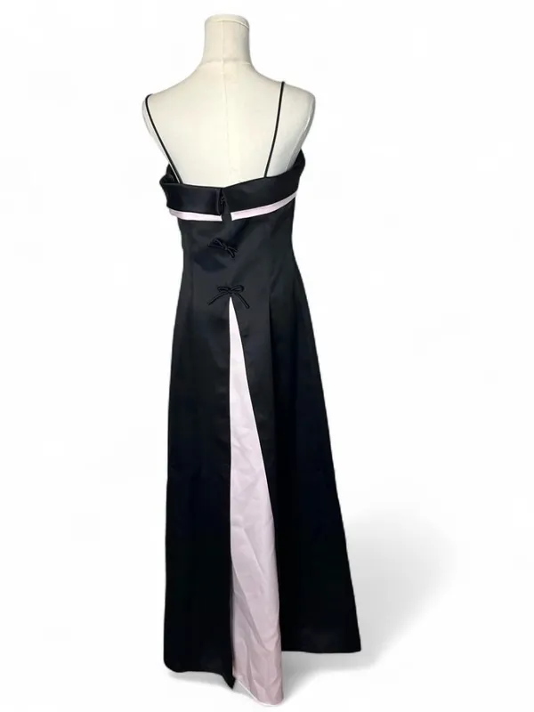 Vintage Black Satin Square Neck Layered Formal Evening Gown Dress 90s Prom - Image 2