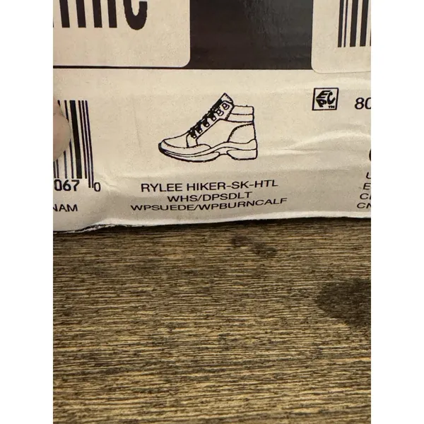 Ralph Lauren Rylee Hiker Boots Shoes,‎ Whiskey Deep Saddle Tan, Women's Size 8 - Image 10