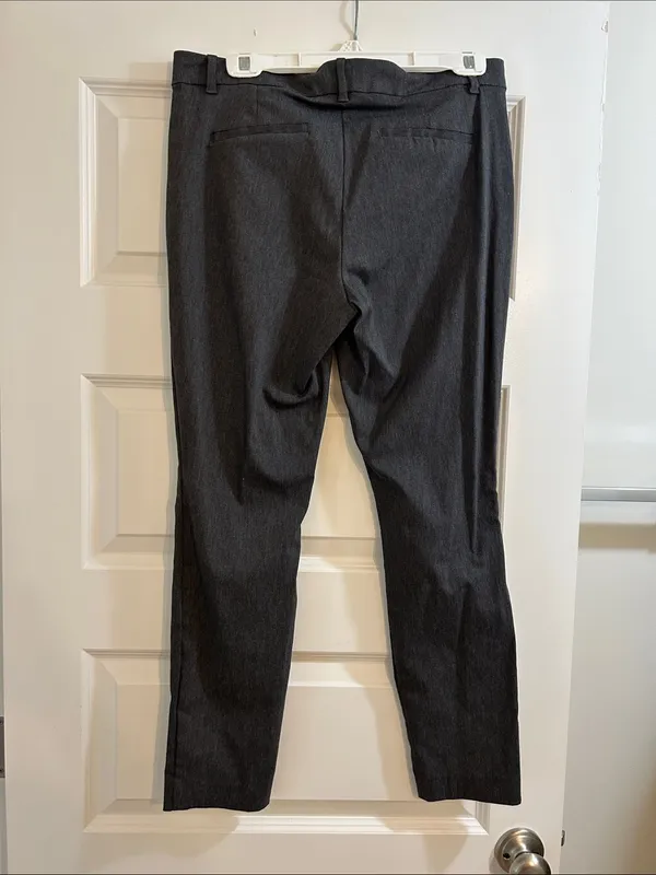 GAP Straight-Leg Pants in Charcoal - Image 3