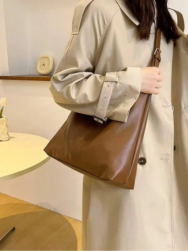 Tan Brown faux Leather large adjustable strap shoulder Tote bag - Image 4
