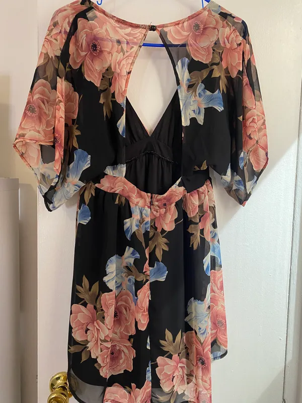 Forever 21 Floral Cocktail Dress - Image 5