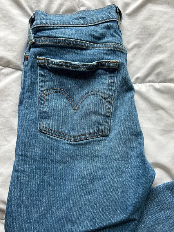 Levi's Wedgie Fit Skinny Jeans 27 - Image 2