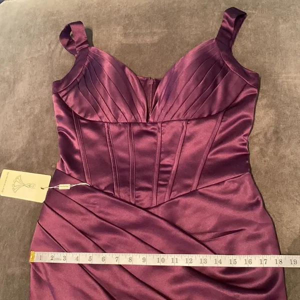 Women’s Purple Mermaid Full Length Formal Dress Small Train Leg Slit Size M NWT - Image 10