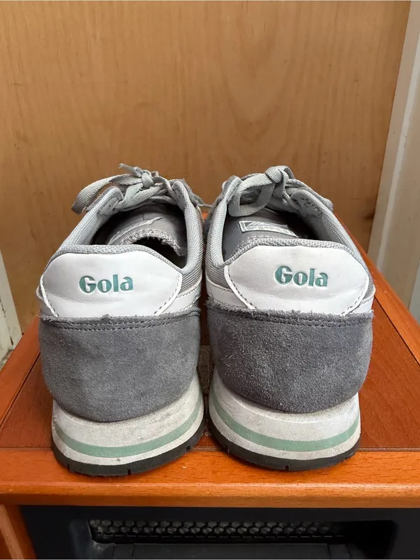 Gola Women’s Gray and White Retro Daytona Sneakers - Retail $110. Size: 9 - Image 4