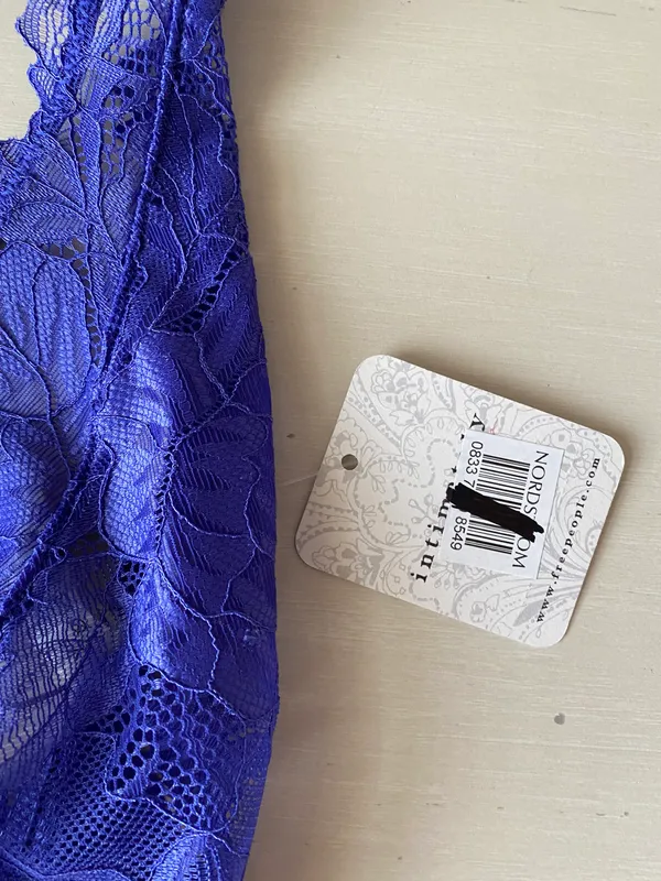 Free People NWT INTIMATELY purple Avery Lace Bralette - Image 6
