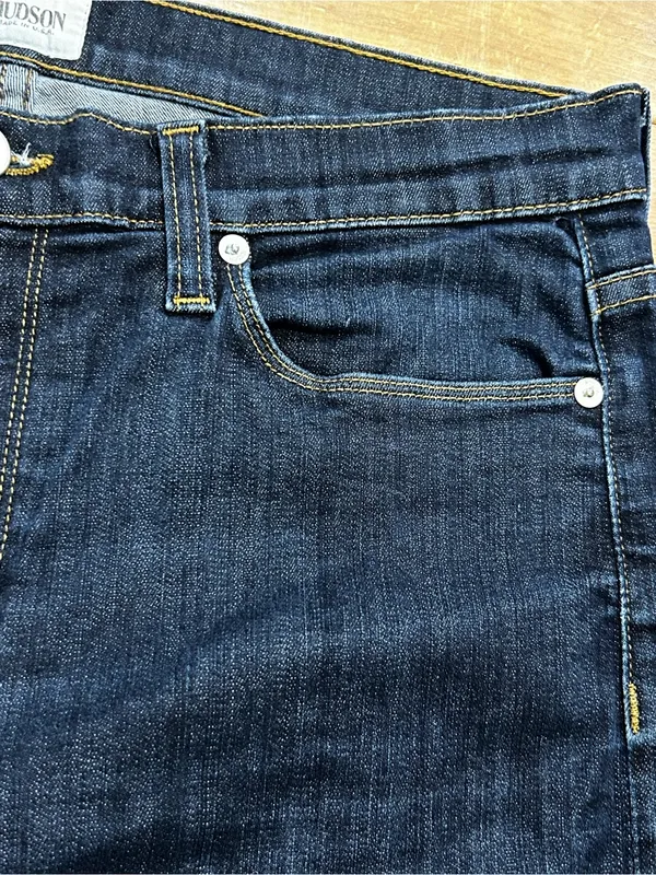 Hudson Women’s Size 31 Dark Wash Stretch Bootcut Jeans - Image 8