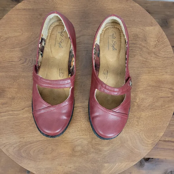 Soft Style Womens Shoes Size‎ 7 Red Mary Janes Round Toe Strap Closure Flat - Image 5