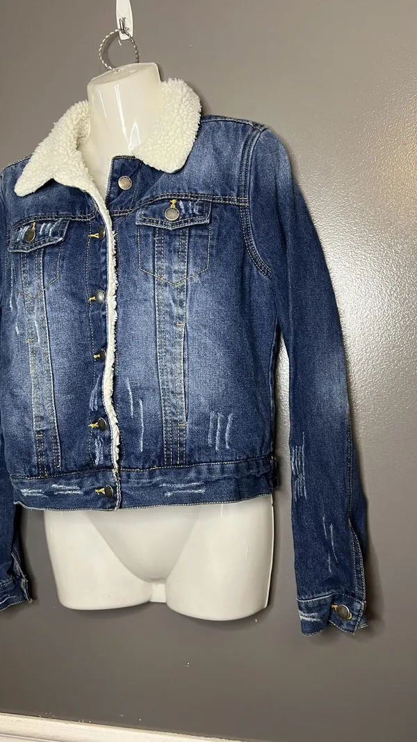 Reserve Fairfax Jacket Womens Small Sherpa Lined Denim Trucker Shearling Collar - Image 3