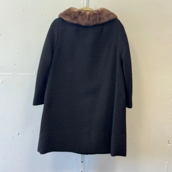 Vintage John Wanamaker Fur Collar Textured Wool Overcoat ILGWU Union Made Black - Image 2