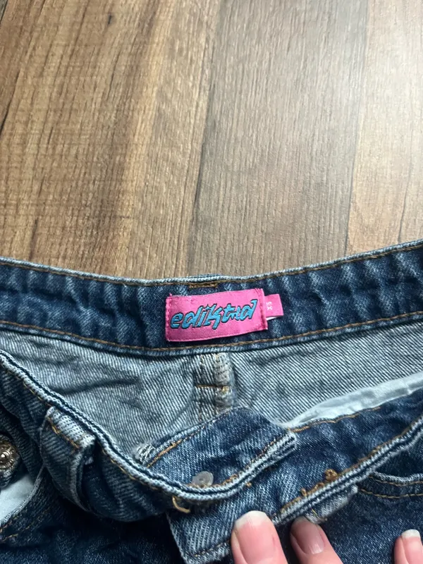Edikted Jeans - Image 2