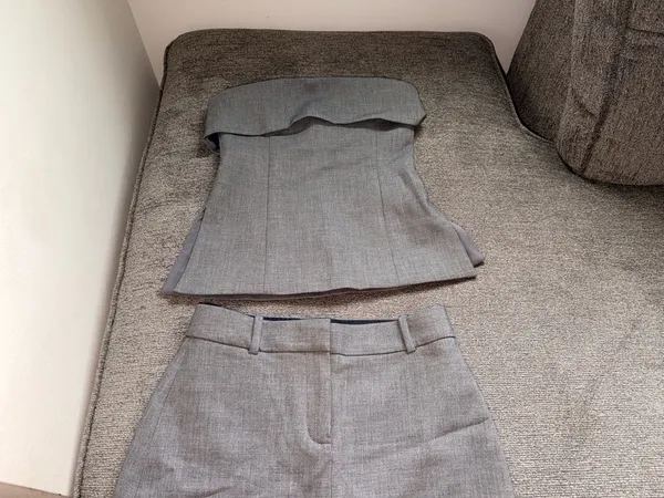 Aritzia Babaton Set  - Image 3