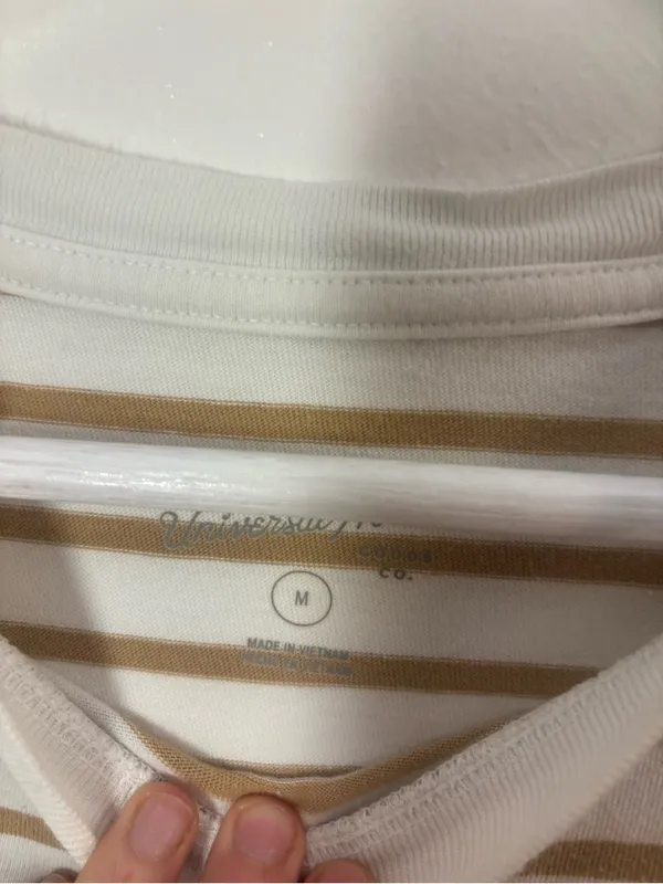 Universal Threads Striped Side-Ruched Tee Dress White & Tan Size Medium - Image 5