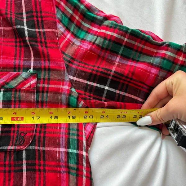 Victoria's Secret Red Green Plaid Flannel Pajama Top Pjs Womens XS Holiday - Image 4