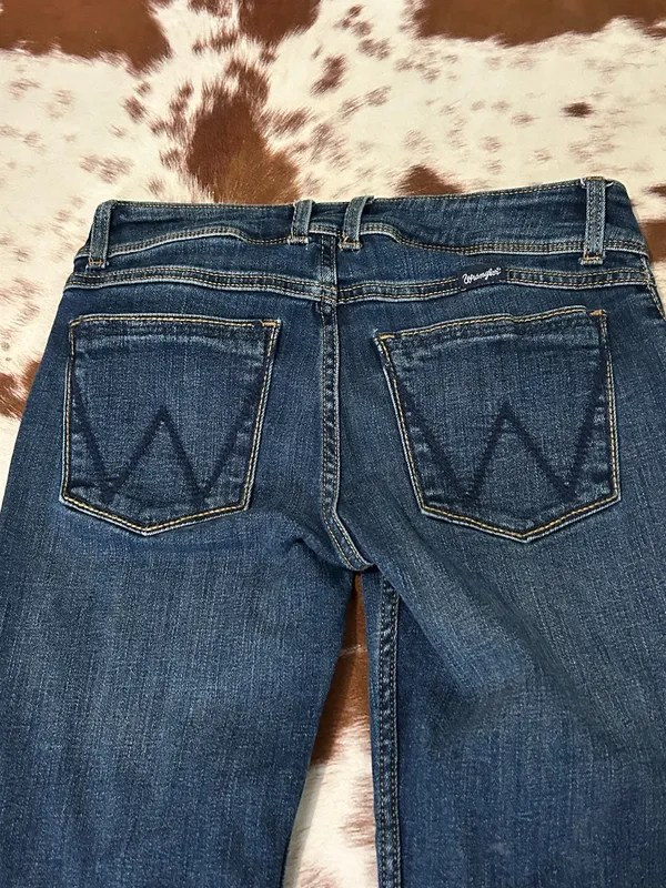 Wrangler Bootcut Jeans - Image 3