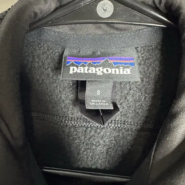 Women's Patagonia Size Small Grey Better Sweater Full Zip Vest‎ - Image 3