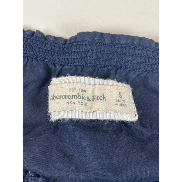 Abercrombie & Fitch Navy Off Shoulder Top Puff Sleeves Floral Embroidery S - Image 3