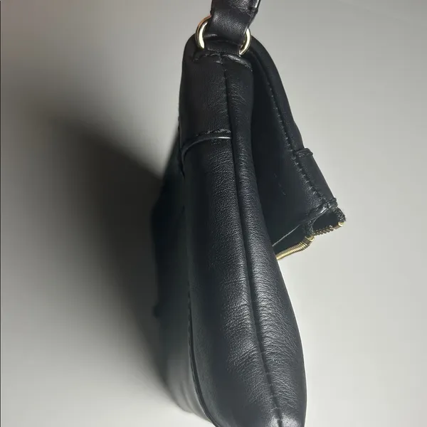 Kate Spade New York Fremont Place Julian Black Leather Crossbody Bag - Image 10