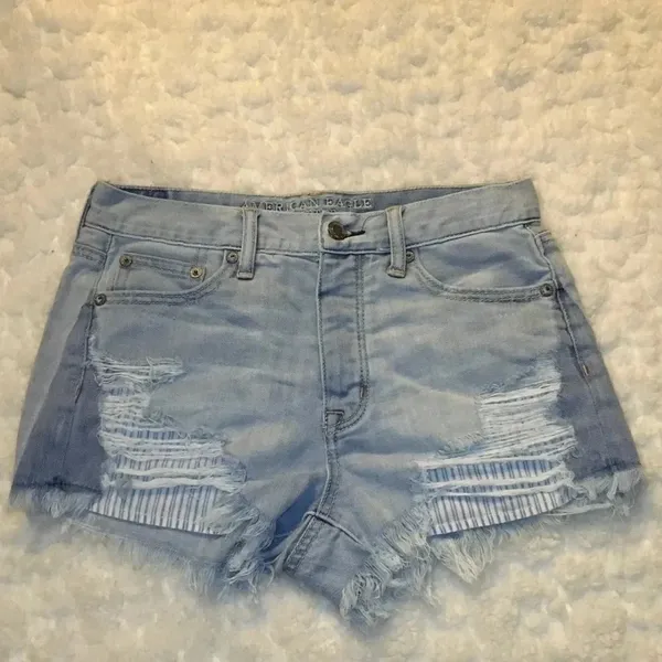 American Eagle Outfitters Vintage Hi-Rise Festival Denim Shorts Size 2 v6x - Image 2