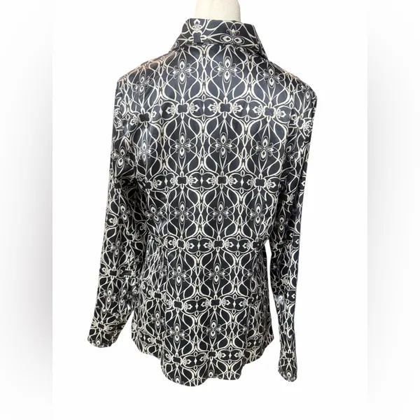 Mossimo Supply Co. Monochrome Patterned Button Down Shirt Black Size L - Image 3
