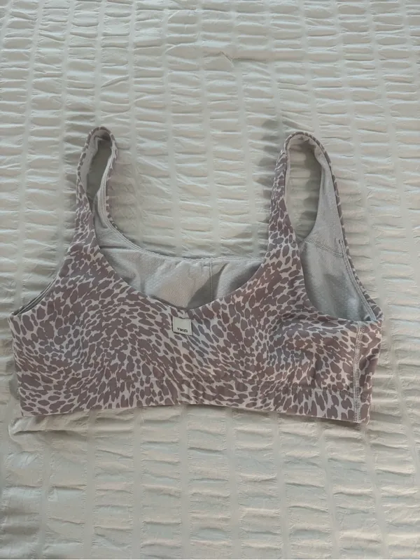 Vuori Sports Bra - Image 2