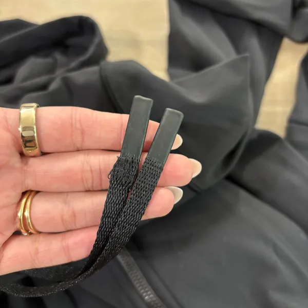 Lululemon Hooded Define Jacket Nulu Women Size 6 Black - Image 3