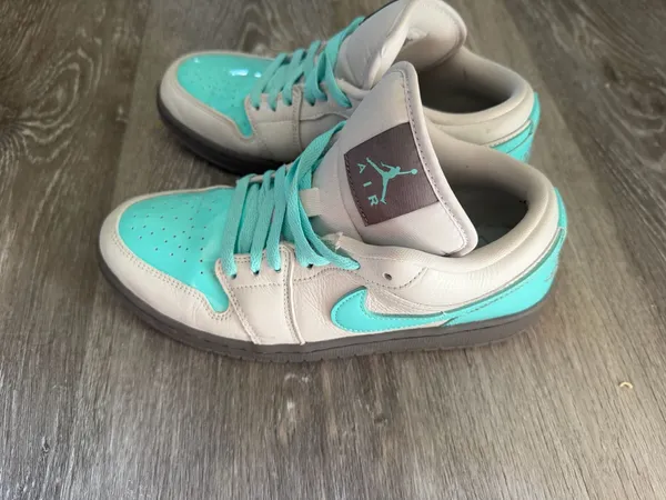 Jordan 1 Low Nike - Image 4