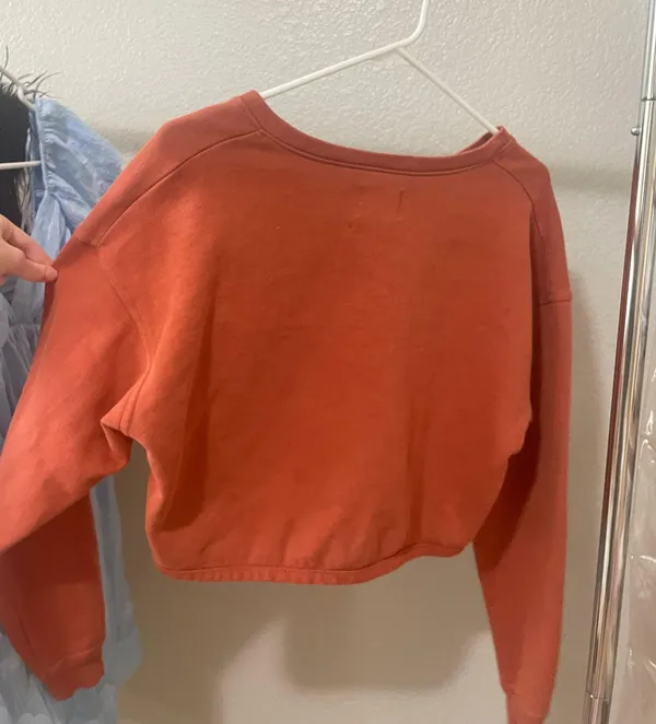 Urban Outfitters Cropped Pullover - Image 3