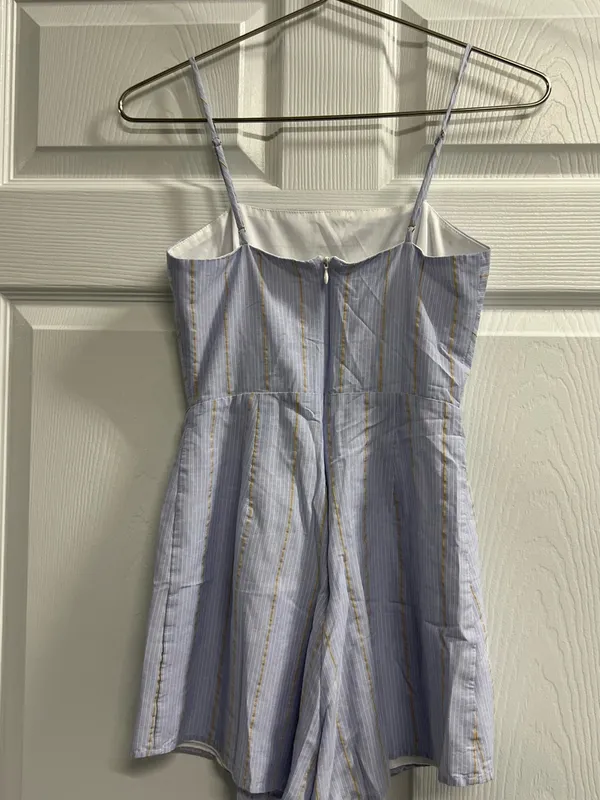 Altar'd State Light Blue Spaghetti Strap Romper - Size XS - VGUC - Image 2