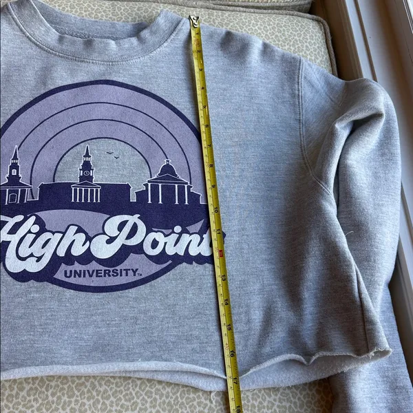 NWOT High Point University Cropped Sweatshirt gray & purple size M - Image 6