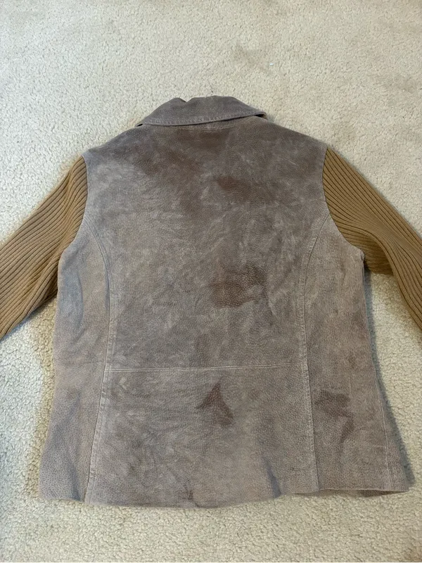 Ami Suede Leather Jacket with Ribbed Knit Sleeves - Image 3