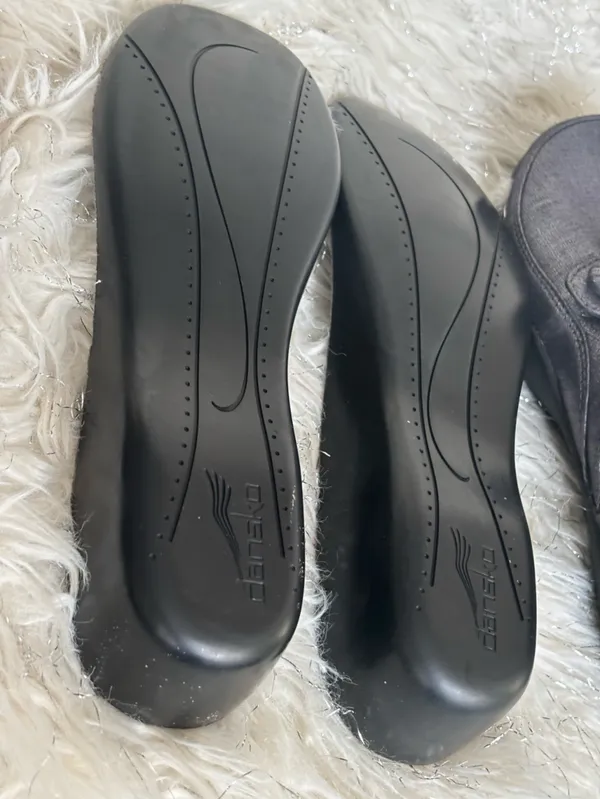 Dansko Silver Women's Shimmer Slip-On Loafers Size 38 - Image 13